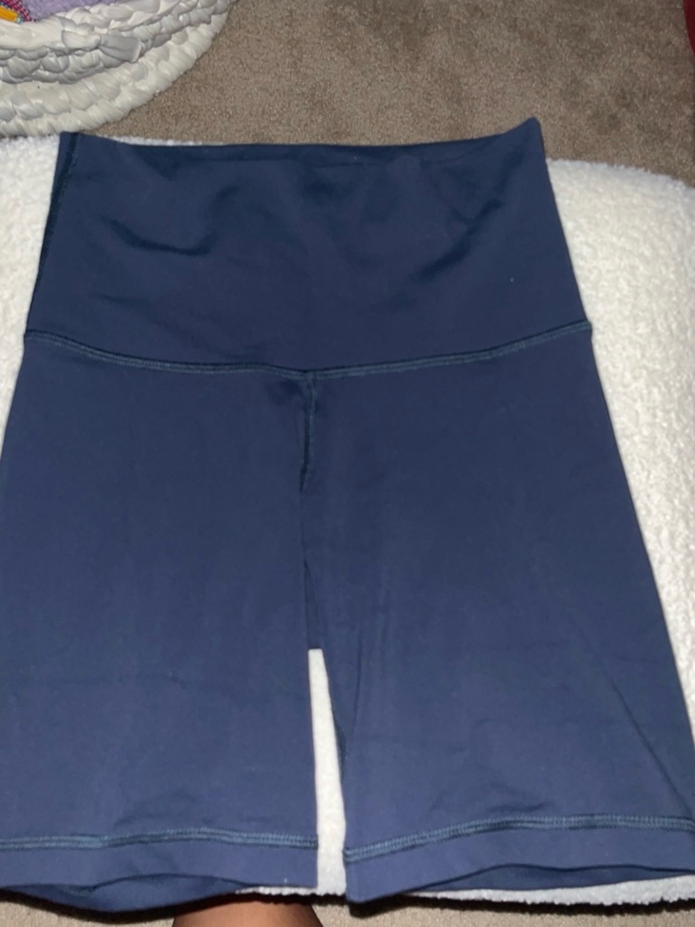 Aritzia TNA LIFE Hi-Rise 5” Biker Shorts